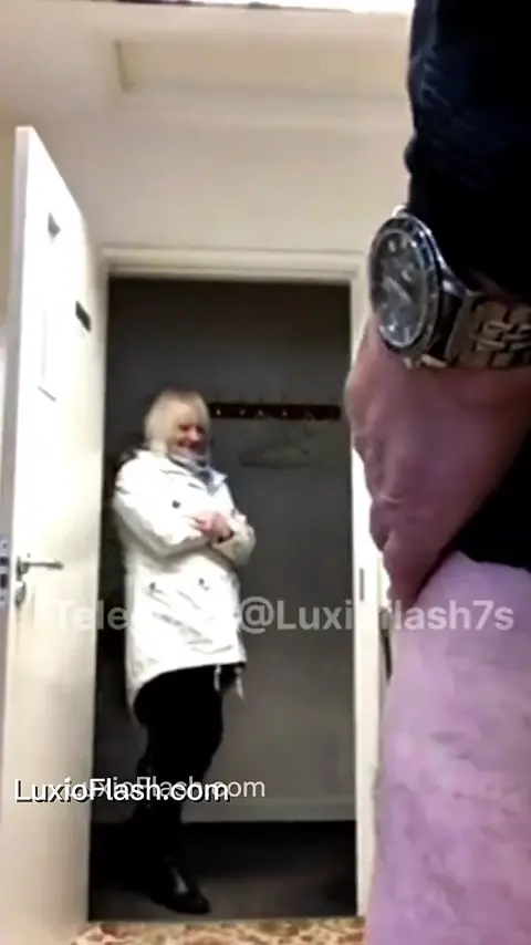 Gilf Helps Nephew's Dick Out – Taboo Granny Handjob — video thumbnail