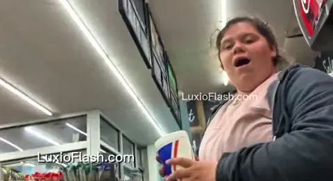 BBC Flash Store Cum On BBW Big Ass She Shocked — video thumbnail