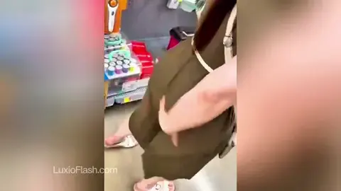 Spiderswipe Prank On Granny In Store — video thumbnail