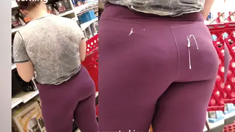 Cum On Pink Leggings PAWG Ass In Store — video thumbnail