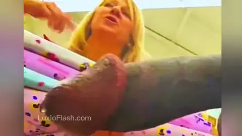 Gilf Chat In Store BBC Out — video thumbnail