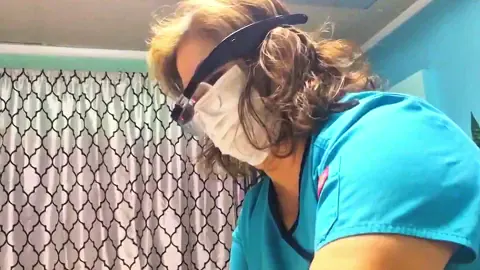 GILF Gives Happy Ending Massage Then Shows Old Pussy — video thumbnail