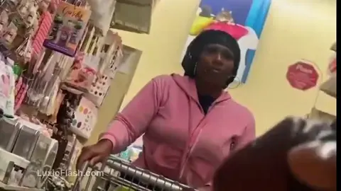 Store Cumshot Ebony Saw Everything — video thumbnail