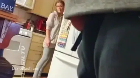 Step Sister Saw Cock Out — video thumbnail