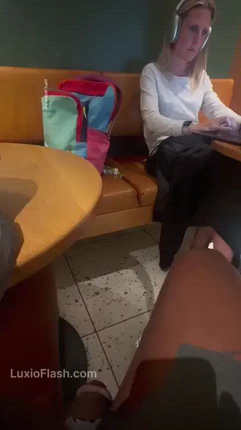 Working MILF Doesn’t Notice BBC Out — video thumbnail