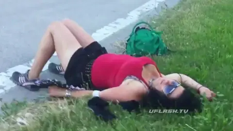 Park Cumshot On Lady — video thumbnail
