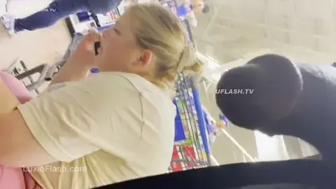 Store BBC Flash Next To Sexy Snowbunny — video thumbnail
