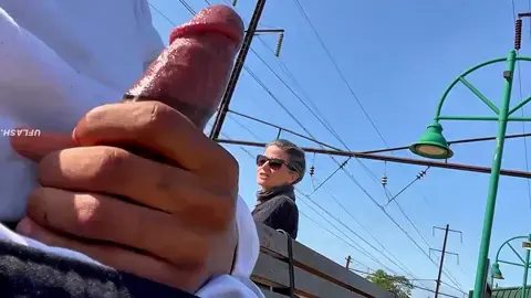 GILF Stares At BBC Out In Public — video thumbnail