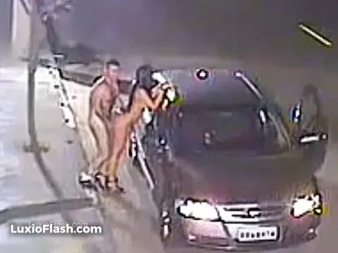Couple Gets Caught Fucking On Roadside — video thumbnail