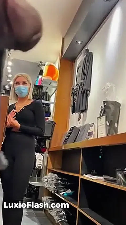 Mask MILF Ignores BBC Out In Store — video thumbnail